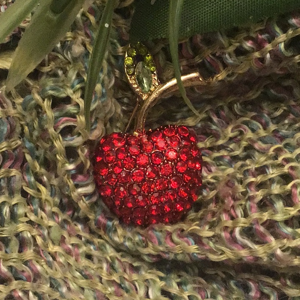 Cherry Pin - Picture 3 of 5